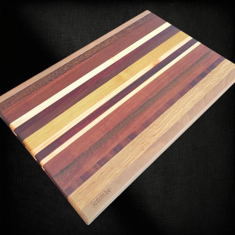 Planche a découper ou de présentation PL2407